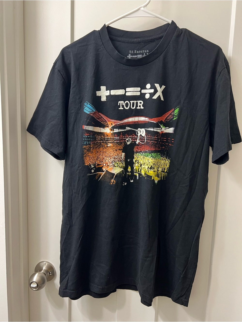 🎸 Ed Sheeran "=÷ x Tour" Graphic T‑Shirt